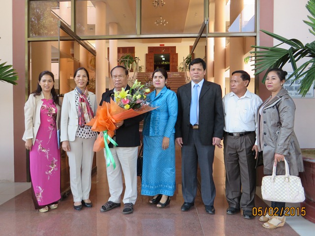Đoàn cán bộ cấp cao Vương quốc Campuchia thăm và chúc tết tỉnh Kon Tum