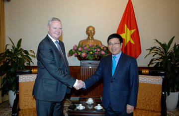 Phó TTg, BTNG Phạm Bình Minh tiếp Thứ trưởng thứ nhất BNG Nga V. Ti-tốp thăm làm việc tại Việt Nam