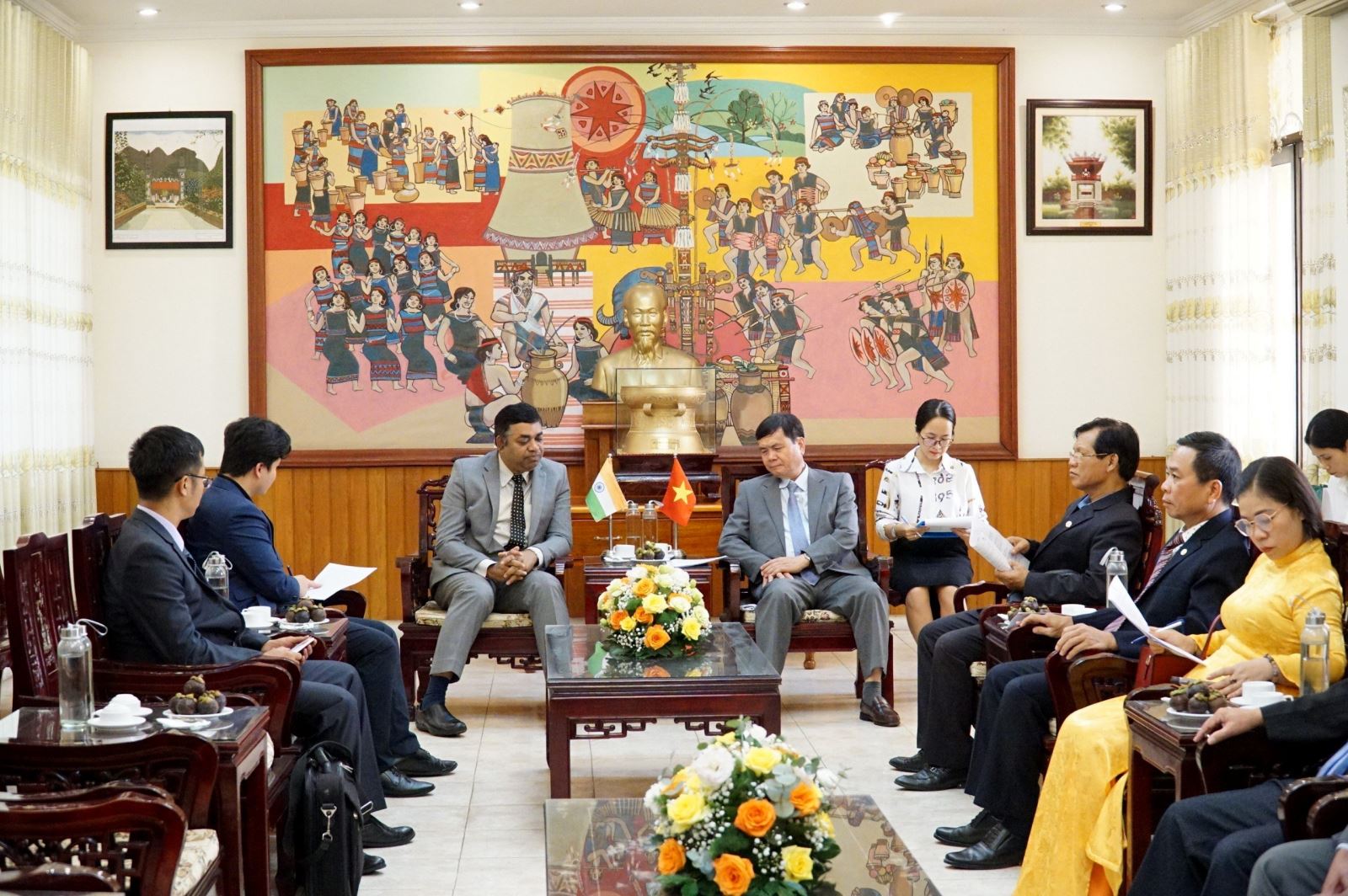 Lãnh đạo UBND tỉnh tiếp, làm việc với Tổng Lãnh sự quán Ấn Độ tại Thành phố Hồ Chí Minh